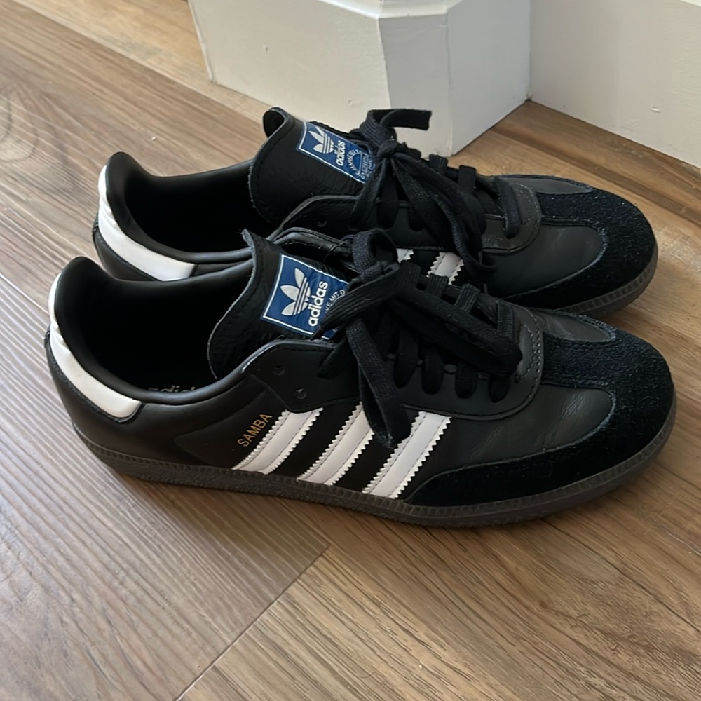 Adidas sambas